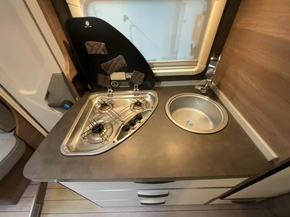 KNAUS Live TI 650 MEG - Ansicht 13